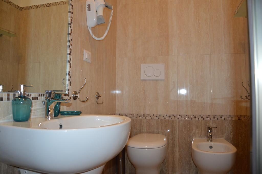 B&B Ad Maiora Roma Szoba fotó